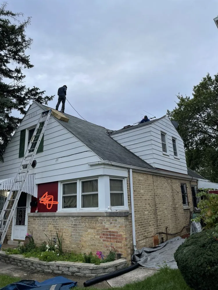 Slide of Ferravit Remodeling