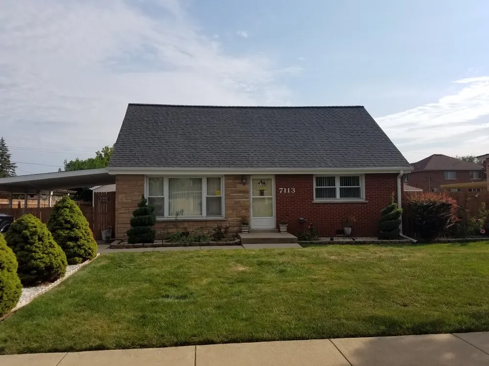 Slide of Feze Roofing