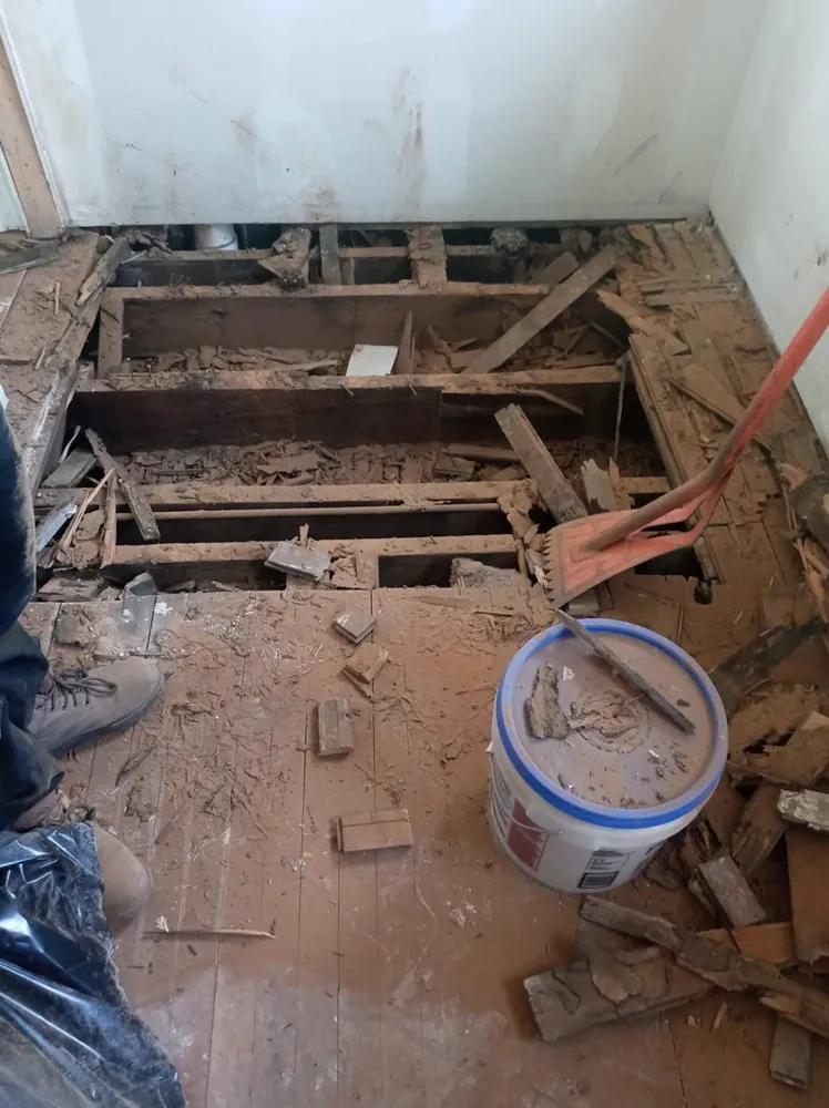 Slide of F&G Construction