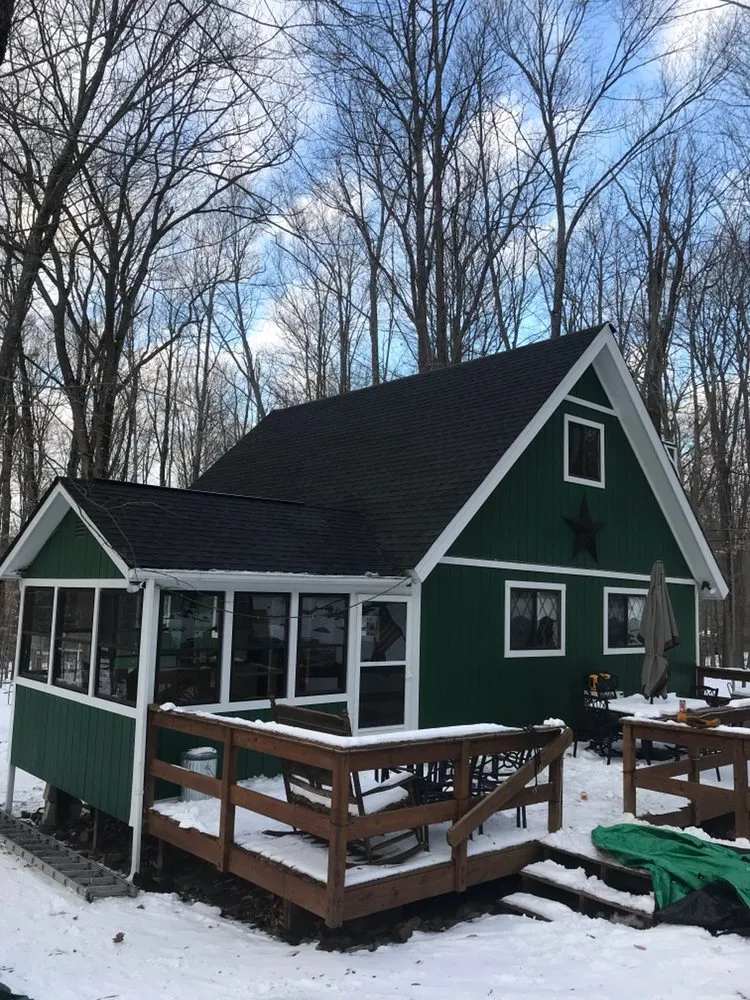 Expert shingle roofing service in Pocono Summit, PA by FHI Roofing