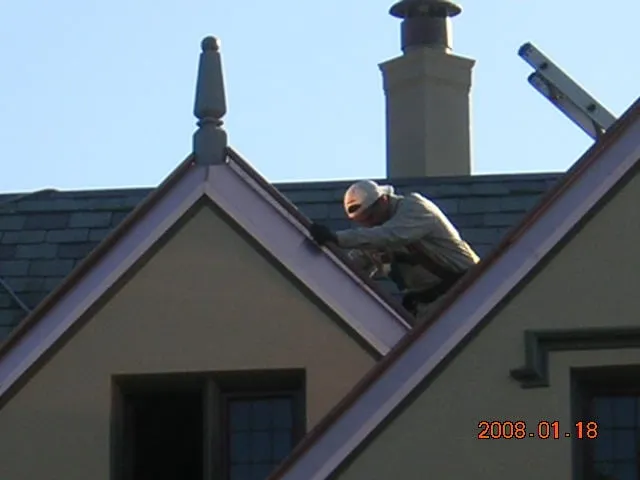 Slide of Fidelity Roof Company