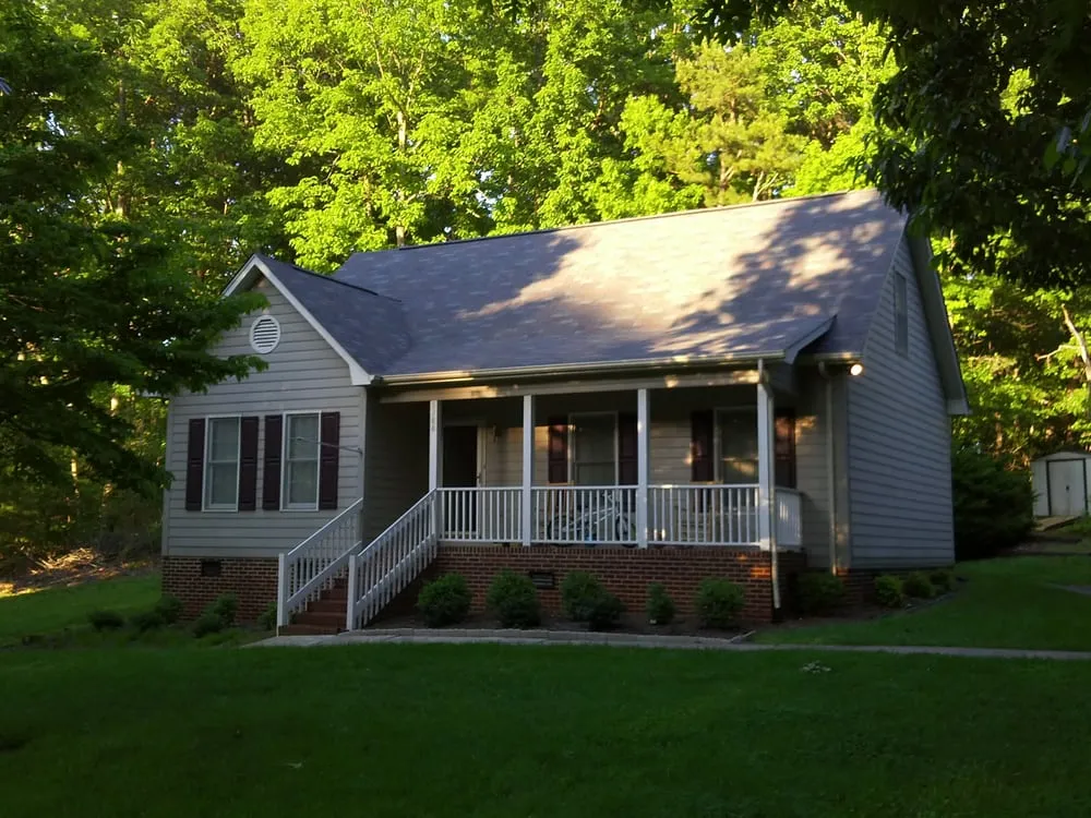 Slide of Fidelity Roofing