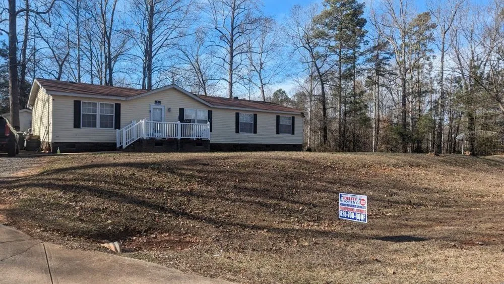 Slide of Fidelity Roofing