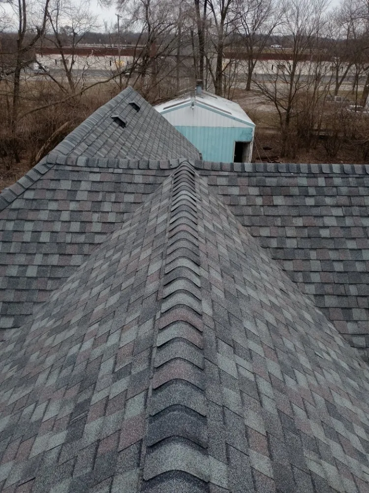 Slide of Figueroa Roofing & Construction