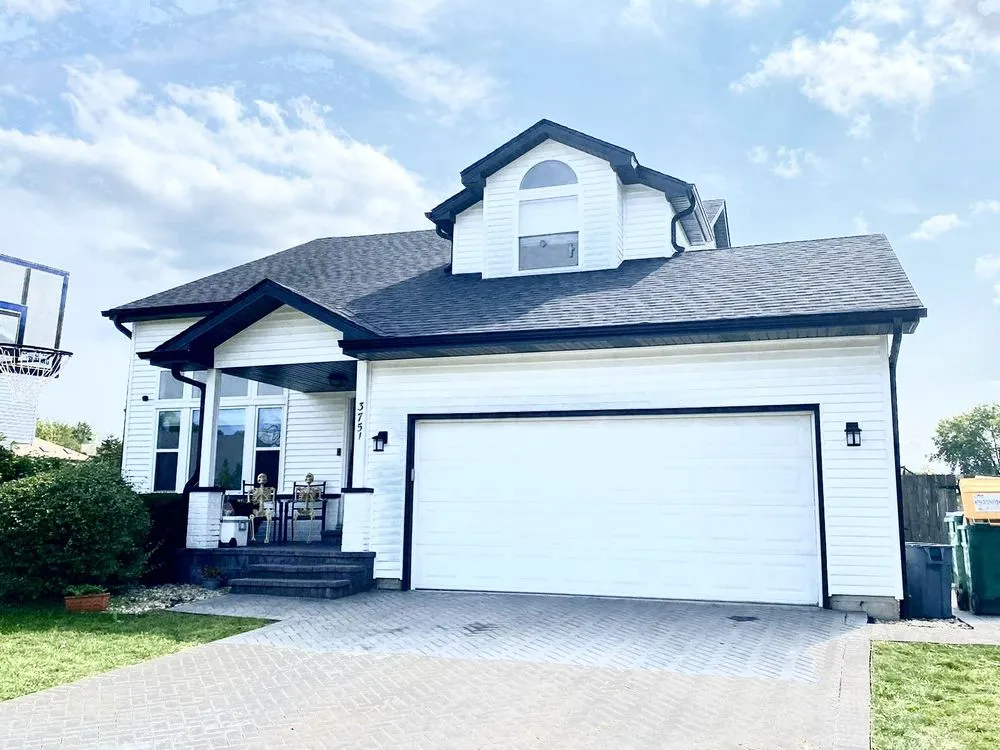 Slide of Fiji Construction