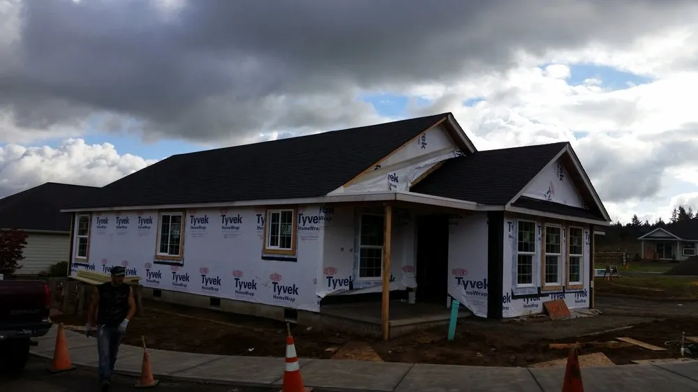 Slide of Fike's Roofing & Construction