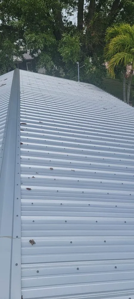 Slide of Finch Roofing