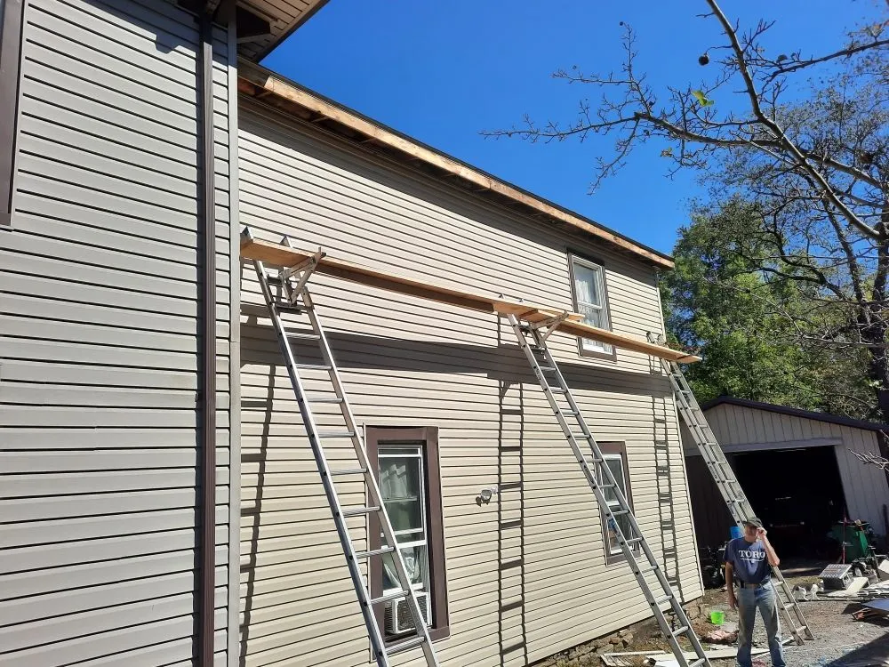 Slide of Fine Line Builders