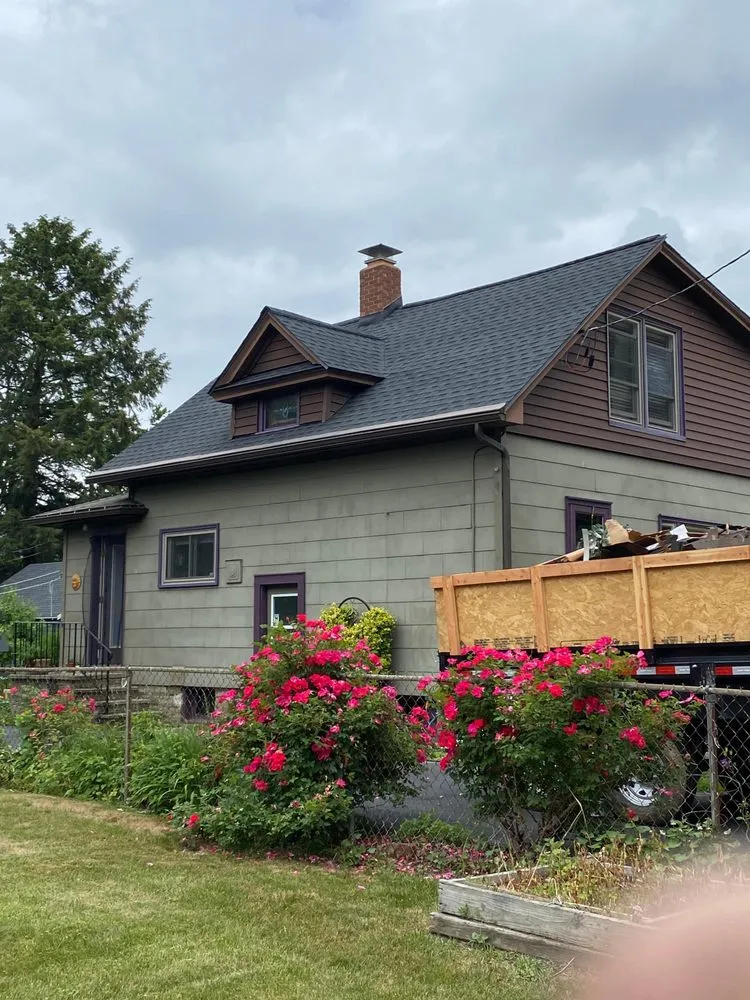 Slide of Fine Line Construction