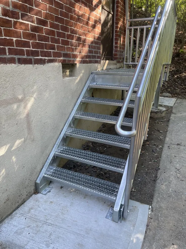 Slide of Fine Line Construction