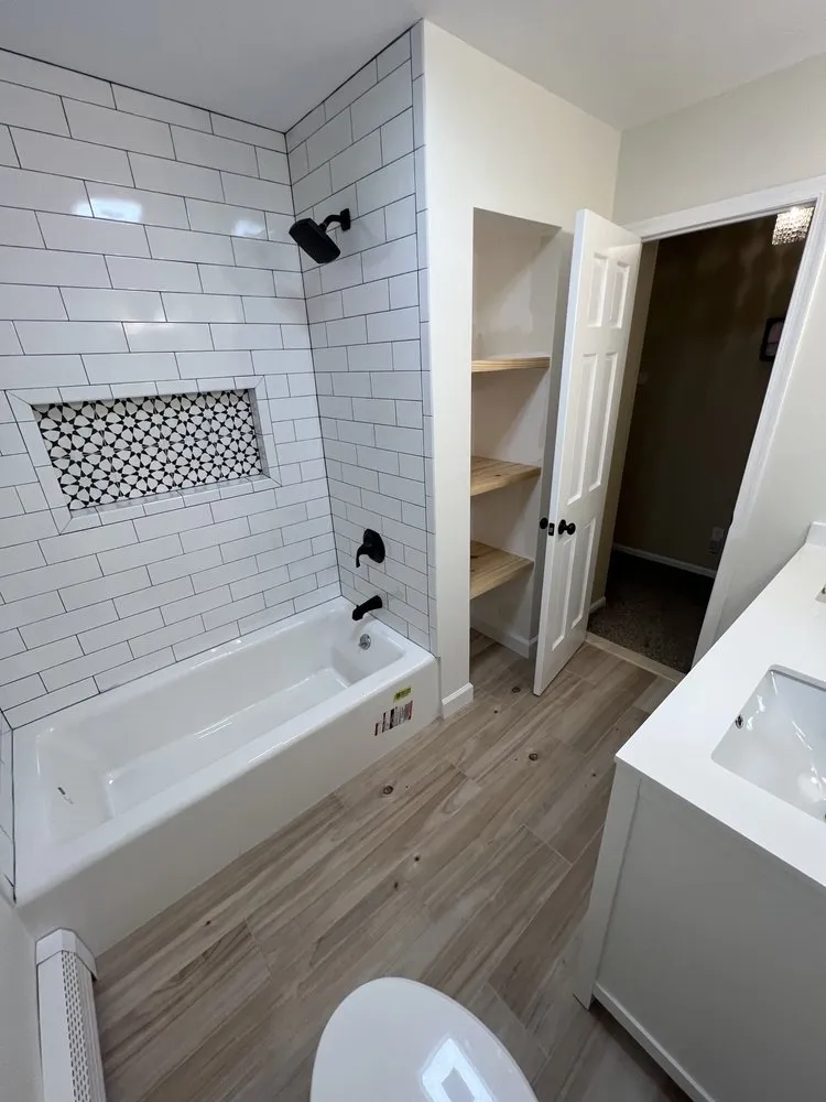 Slide of Fine Line Construction