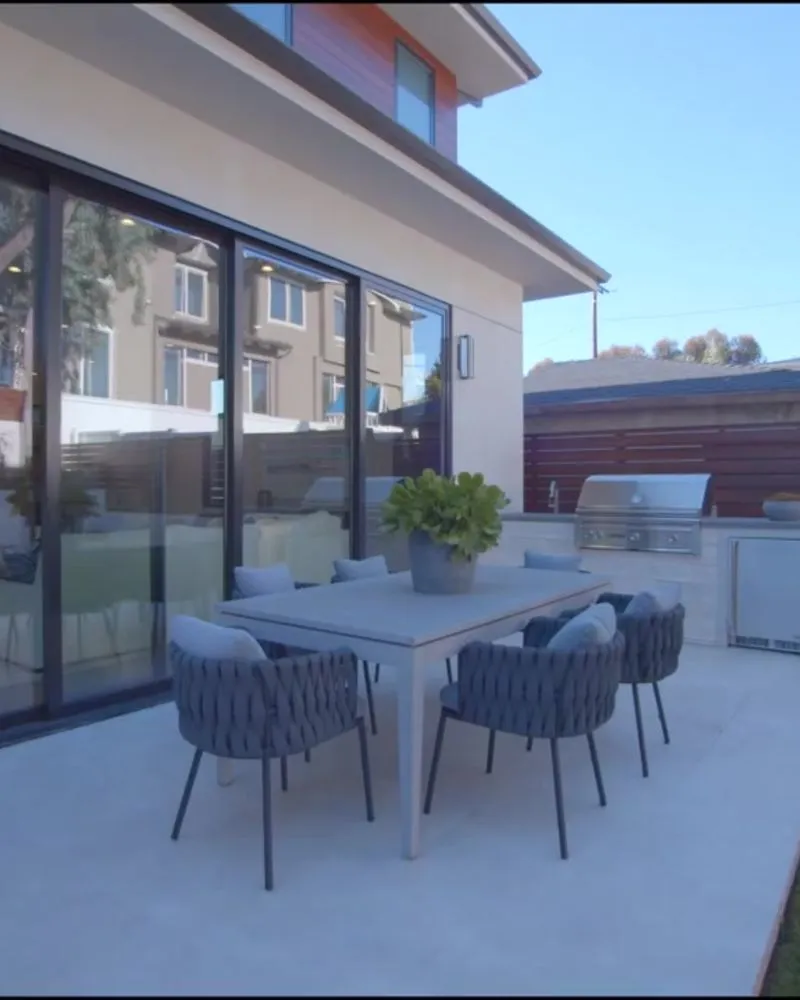 Slide of Finecraft Construction