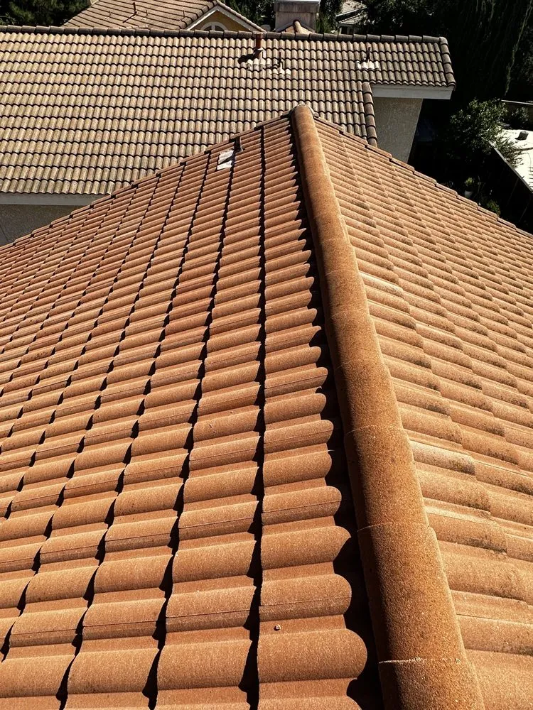 Professional flat roof repair experts serving La Crescenta, CA - FineLine Roofing