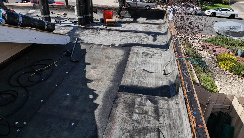 Slide of Finest City Roofing