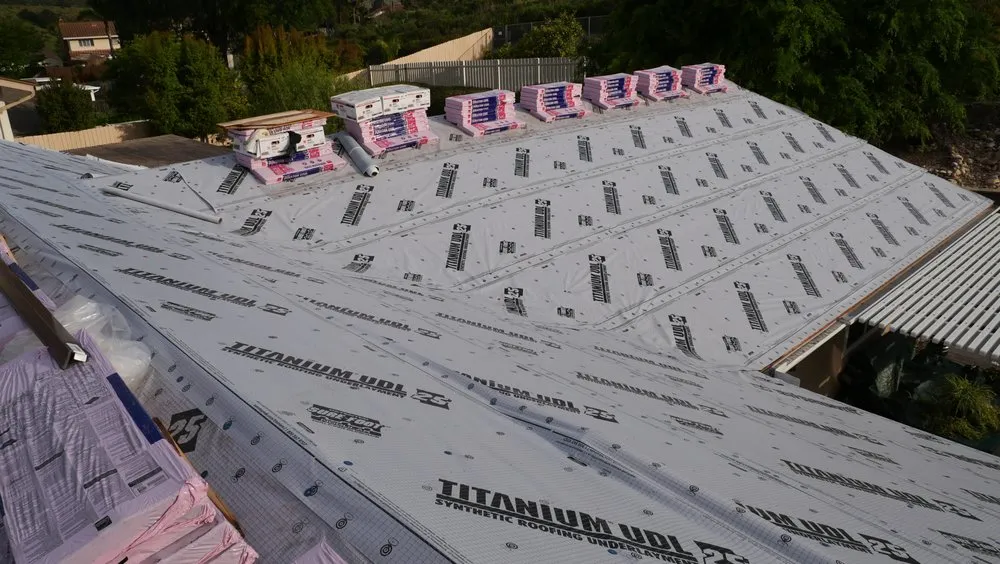 Slide of Finest City Roofing