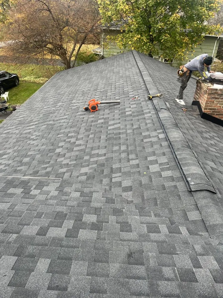 Slide of Fineste Roofing & Siding