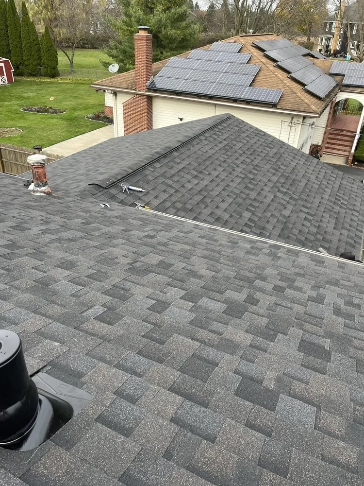 Slide of Fineste Roofing & Siding