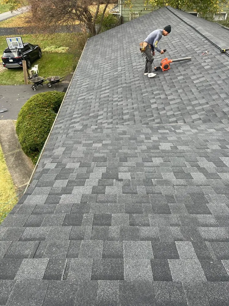 Slide of Fineste Roofing & Siding