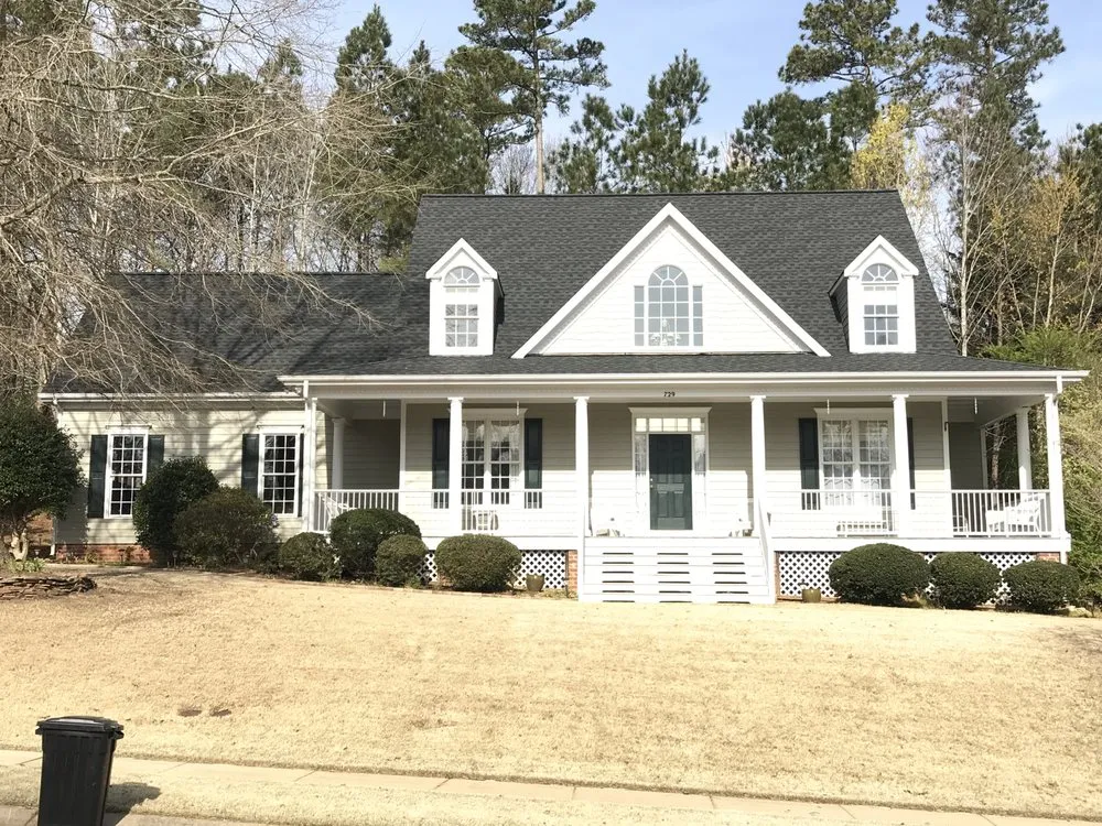 Slide of Finishin' Touch Roofing