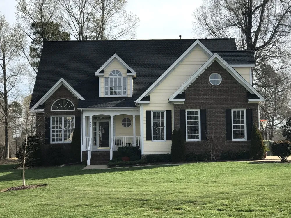 Slide of Finishin' Touch Roofing