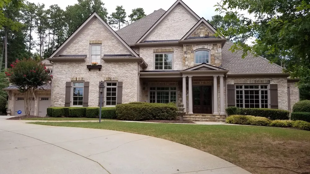 Slide of Finley's Roofing