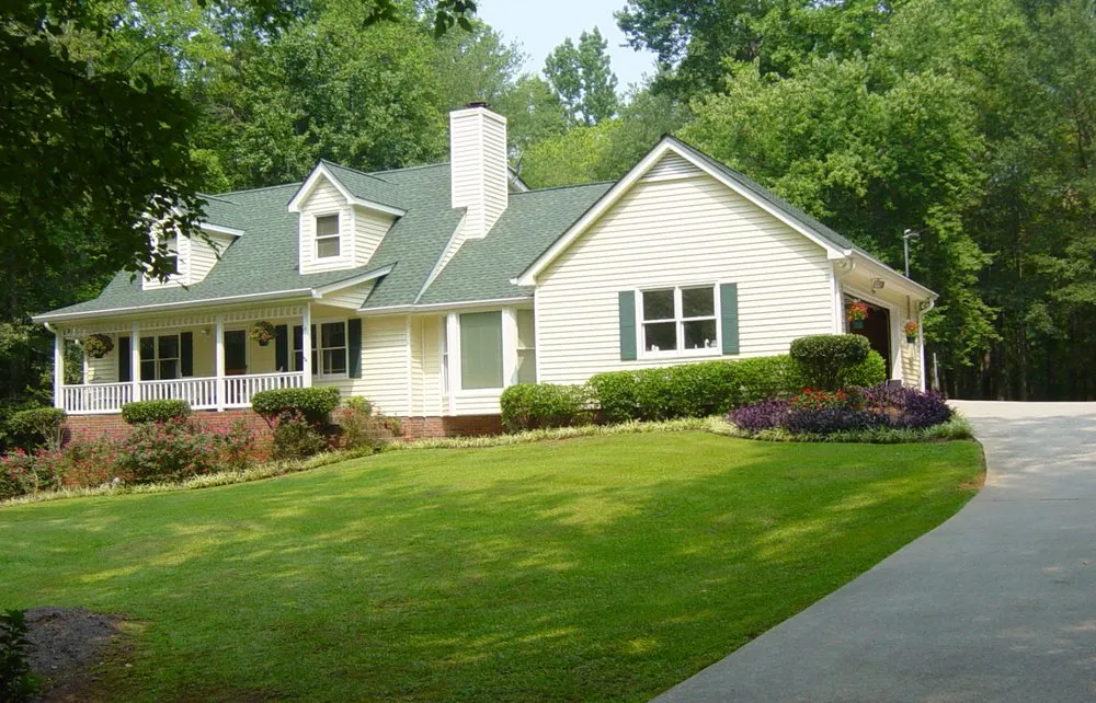 Slide of Finley's Roofing