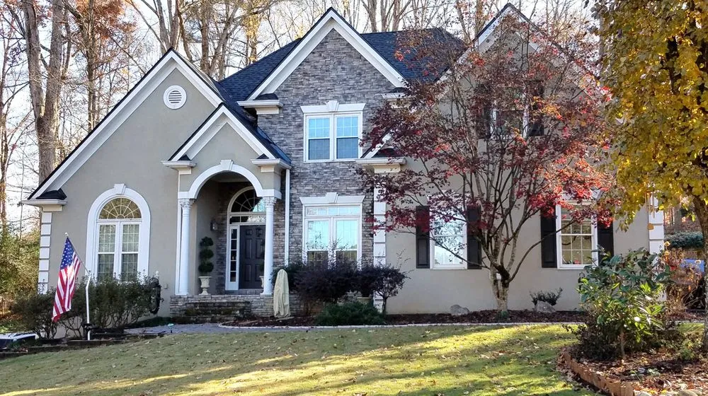 Slide of Finley's Roofing