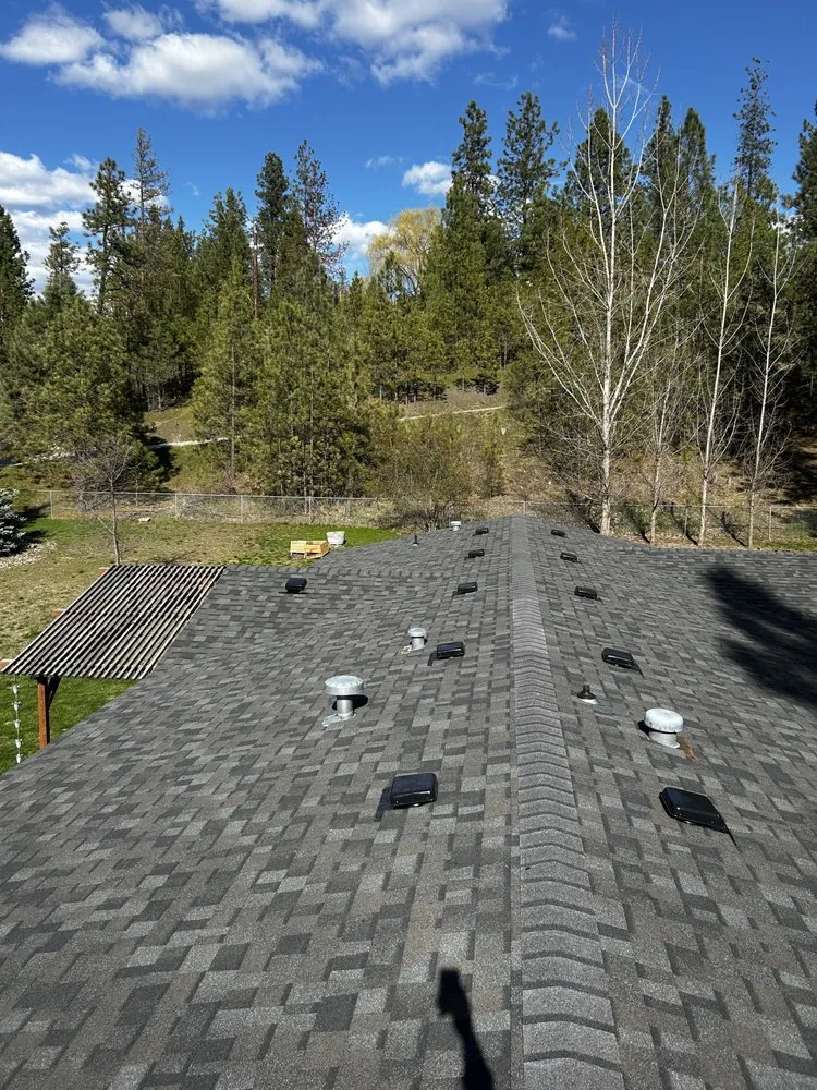 Reliable roof installation for fast service across Otis Orchards, WA - Firefly Contractors & Design
