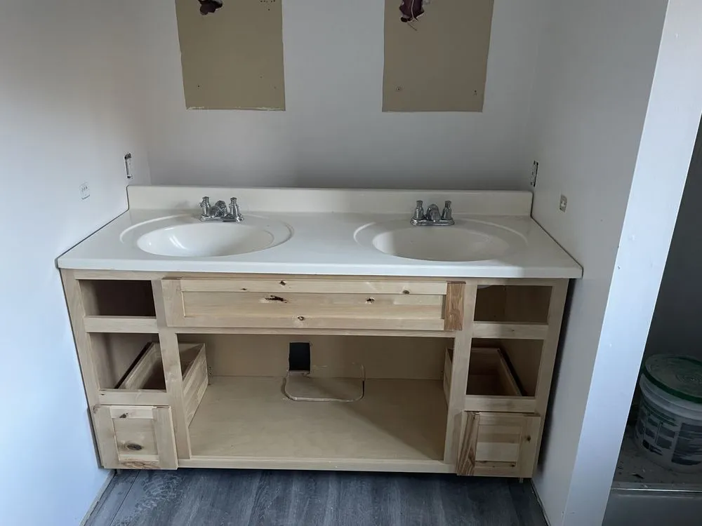 Slide of First 5 Logistics