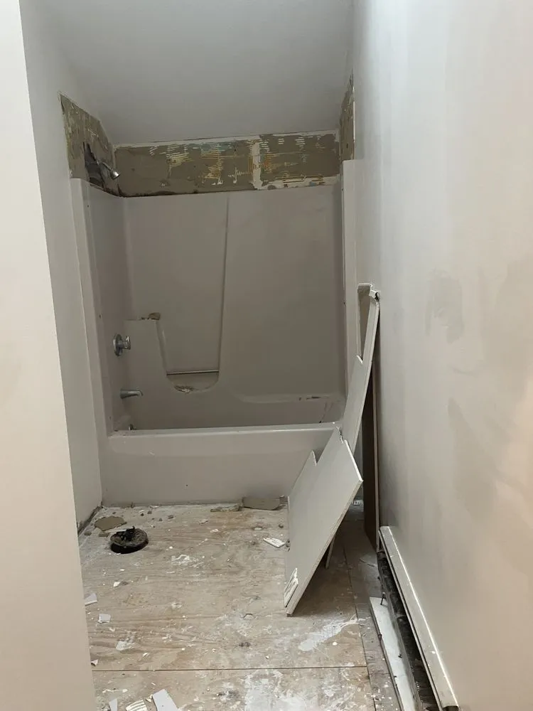 Slide of First 5 Logistics