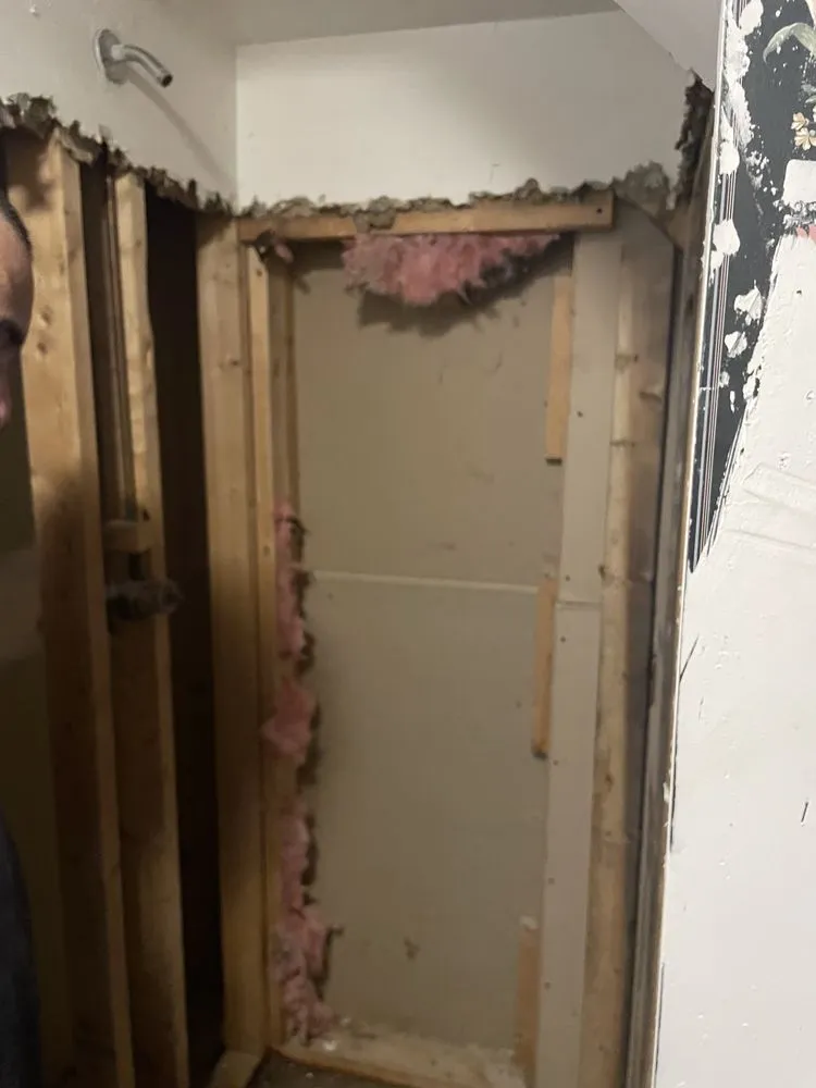 Slide of First 5 Logistics