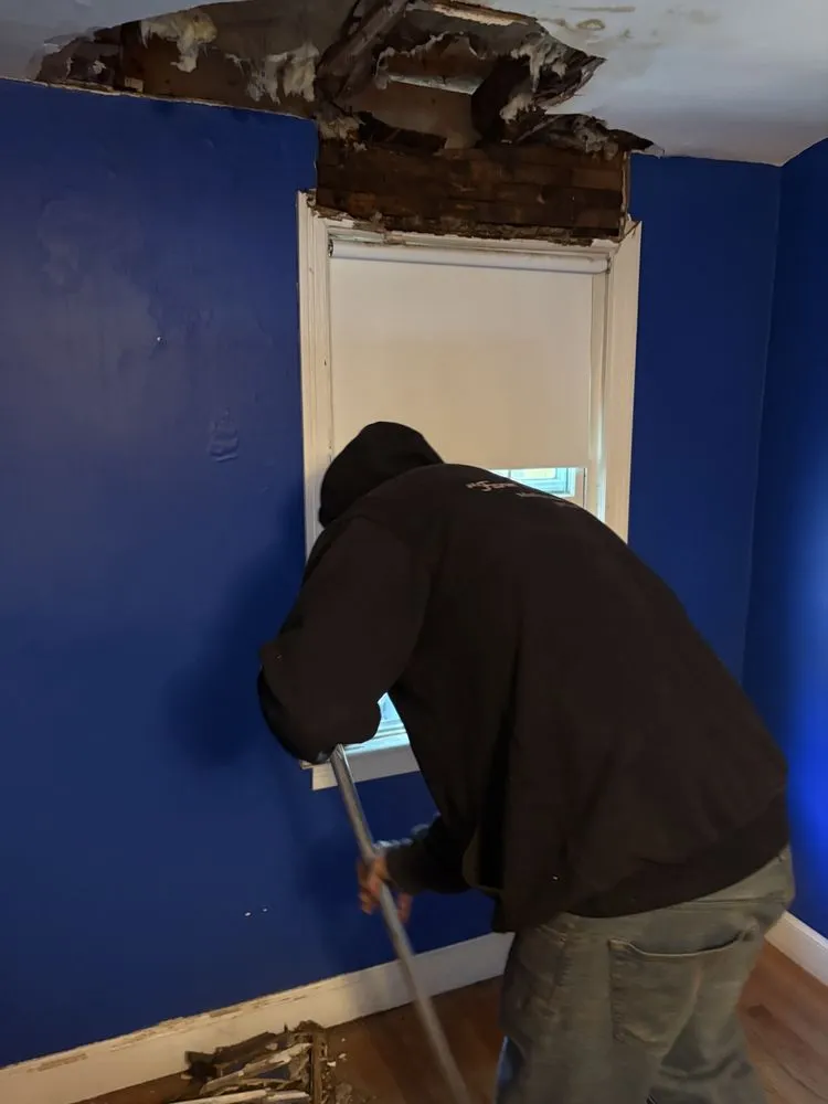 Slide of First 5 Logistics