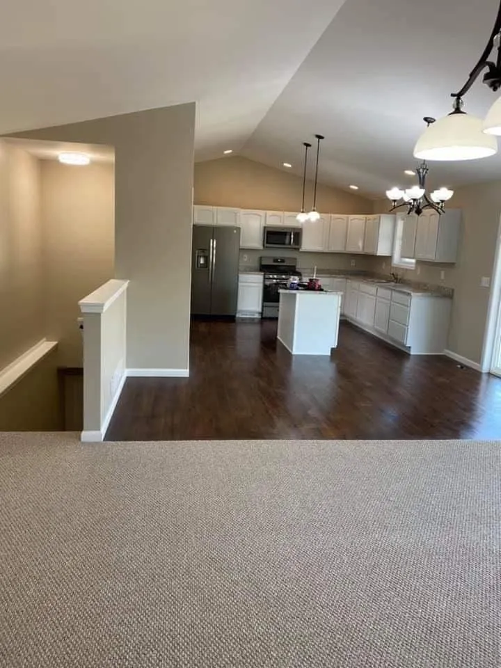 Slide of First Choice Construction