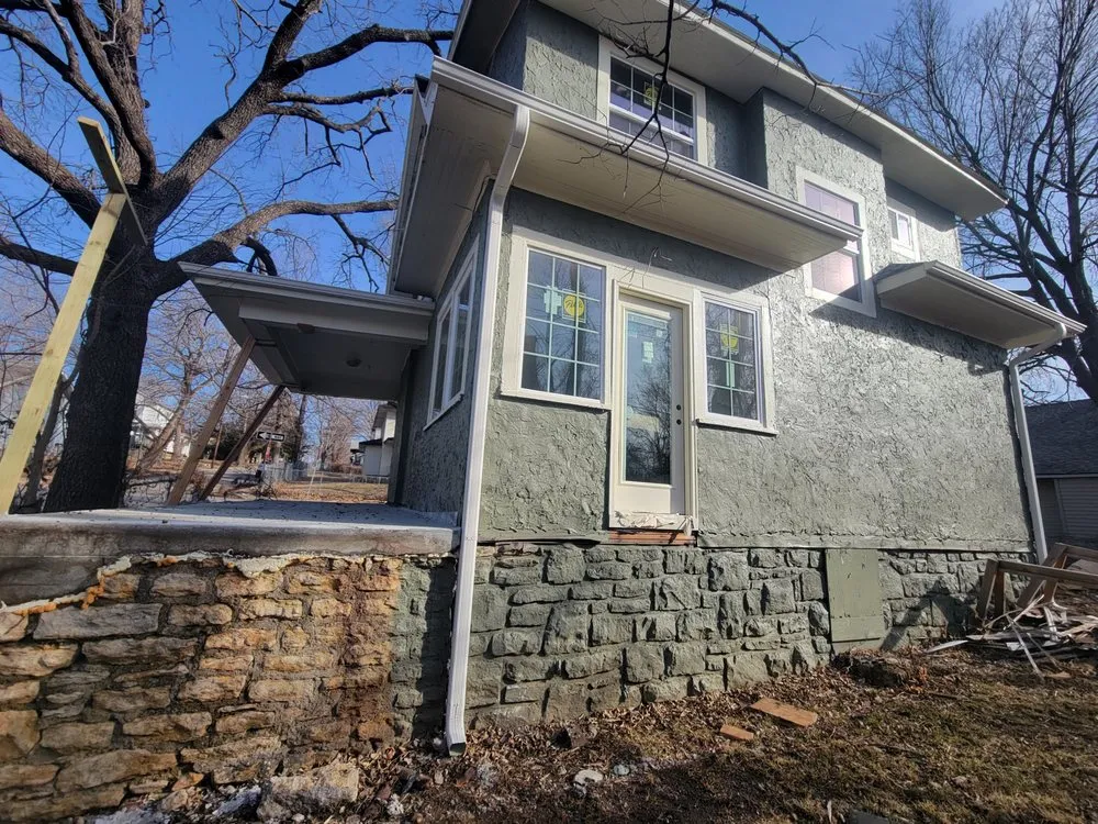 Slide of First Choice Restoration