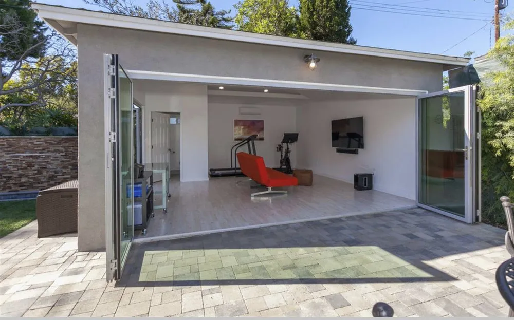 Slide of First Class Build