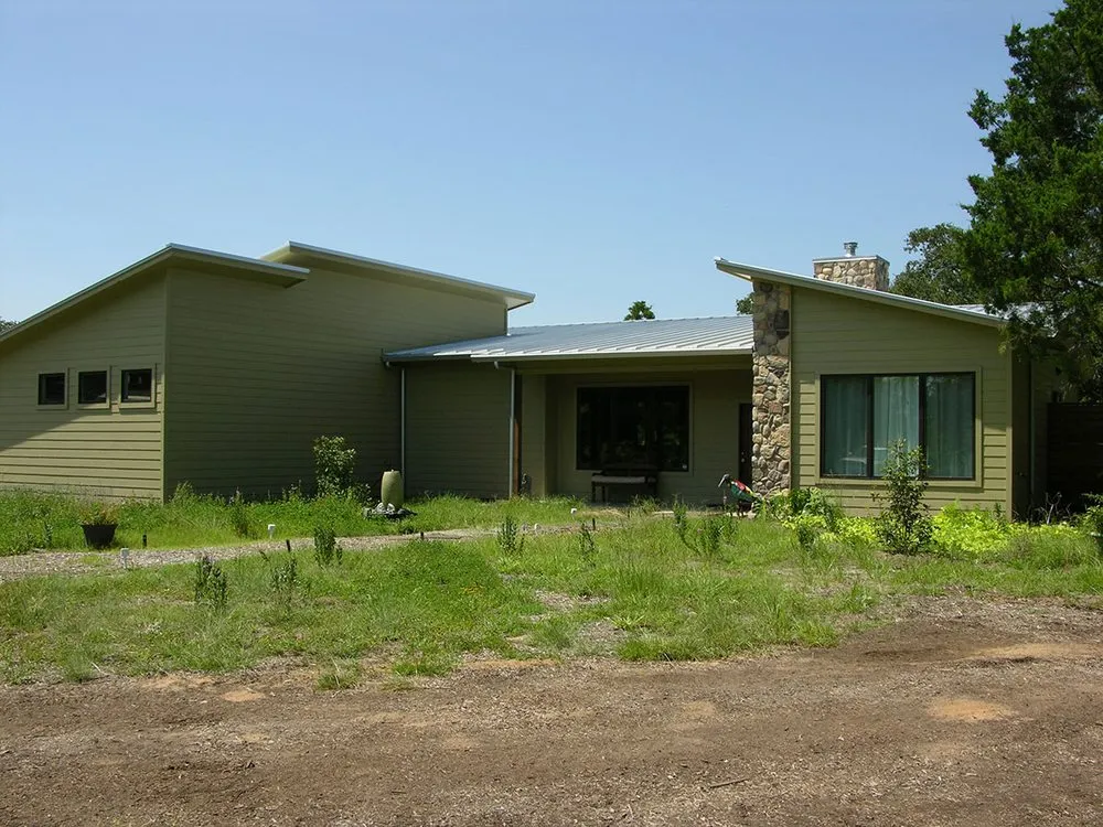 Slide of First Rate Construction