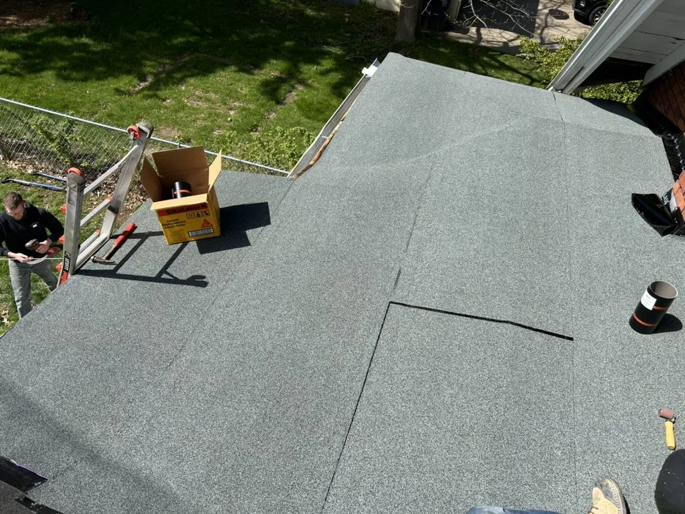 Emergency roof repair experts serving Saegertown, PA - First Rate roofing and construction