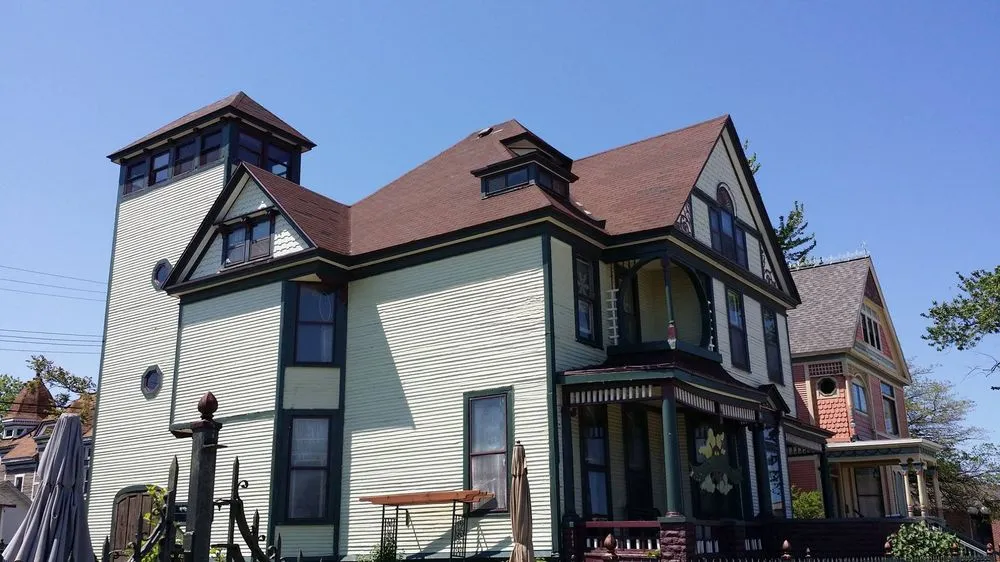 Slide of First Response Roofing and Construction