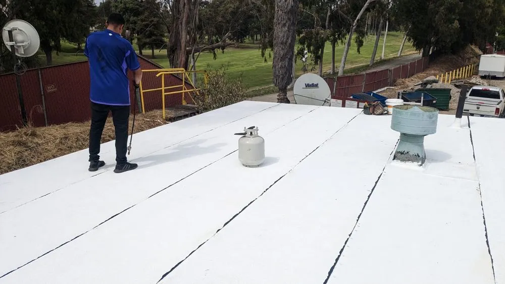 Emergency roof replacement experts serving Reseda, CA - First Roofing Contractor