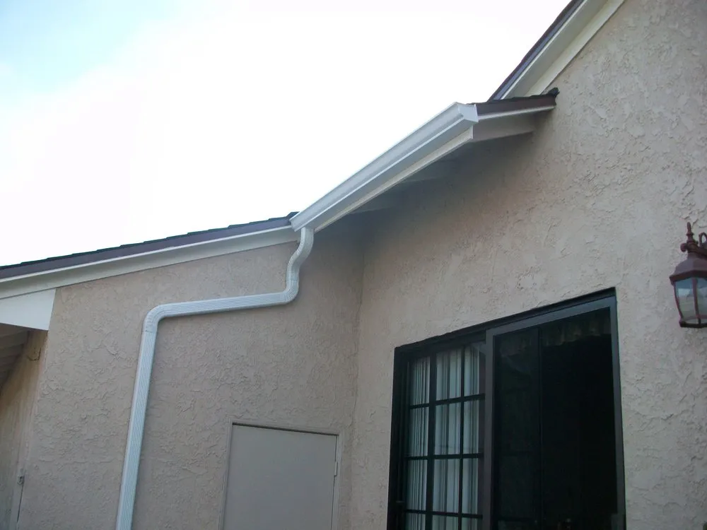 Slide of Fischer Roofing, Painting and Gutters