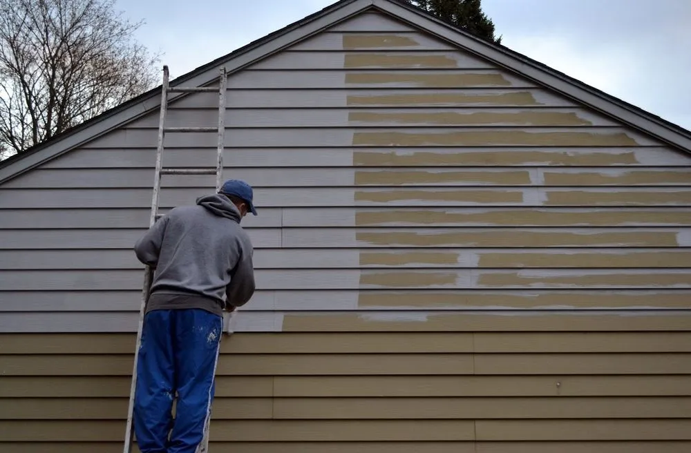 Slide of Fischer Roofing, Painting and Gutters