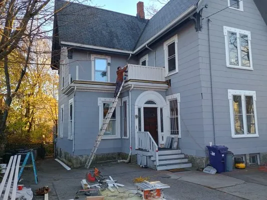 Fitzpatrick Roofing & Construction Logo