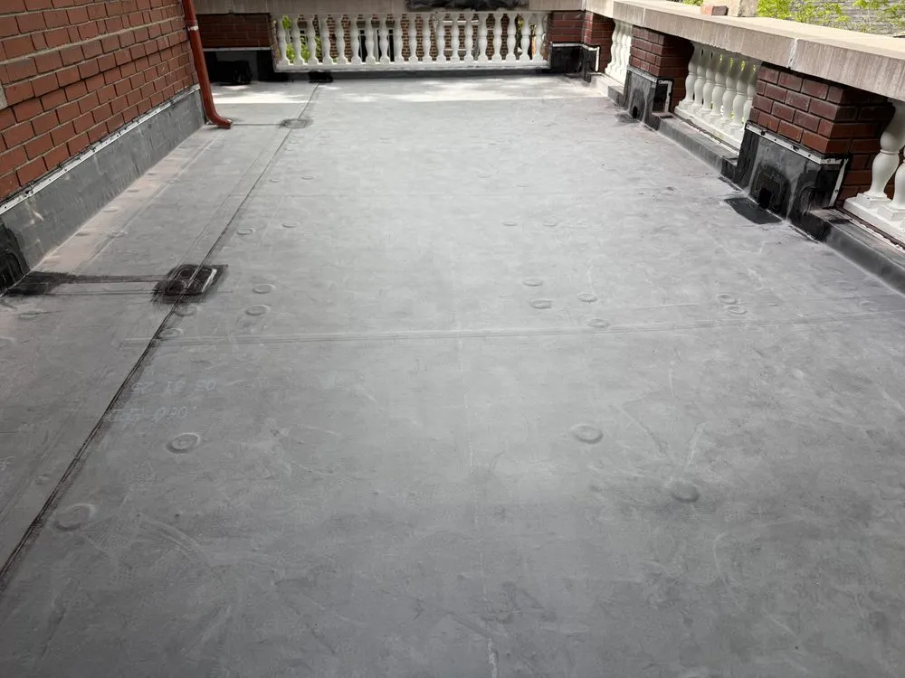 Slide of Five Bros Roofing