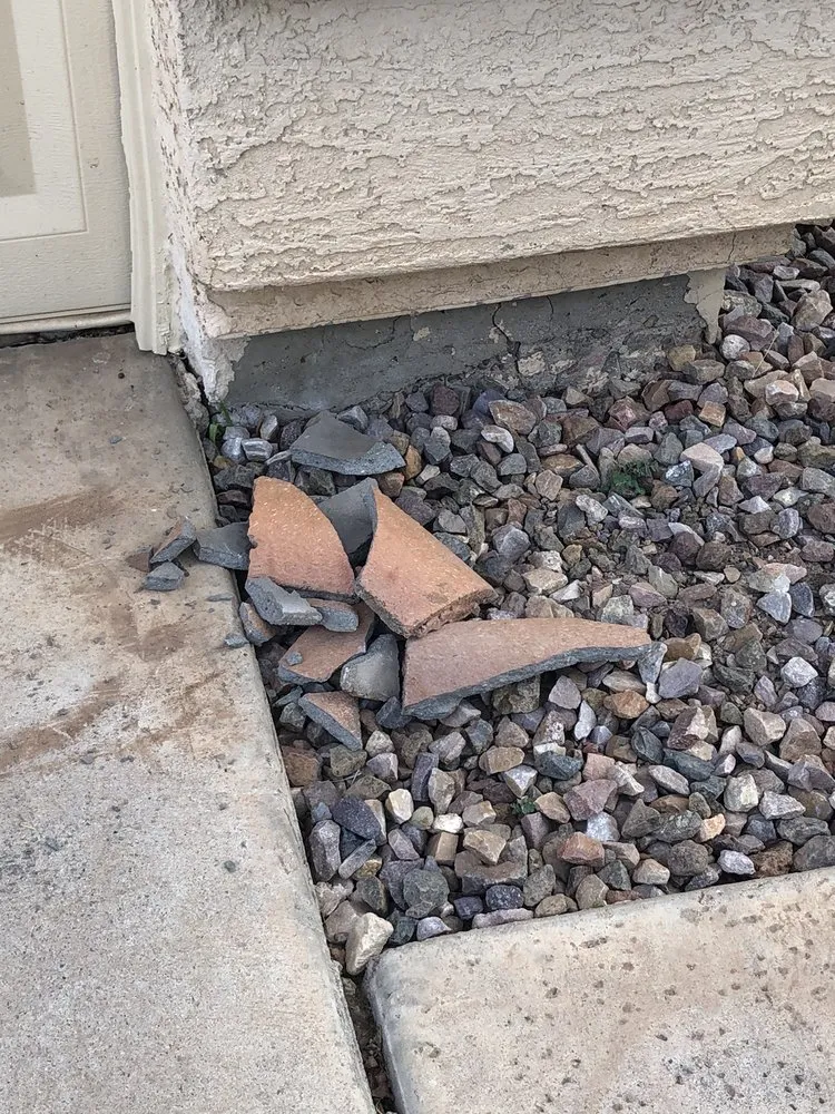 Slide of Five Guys Roofing