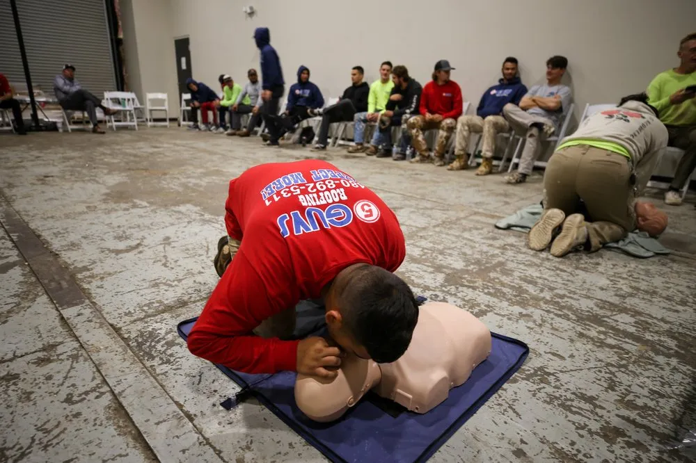 Slide of Five Guys Roofing