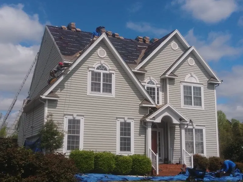 Slide of Five Star Contracting