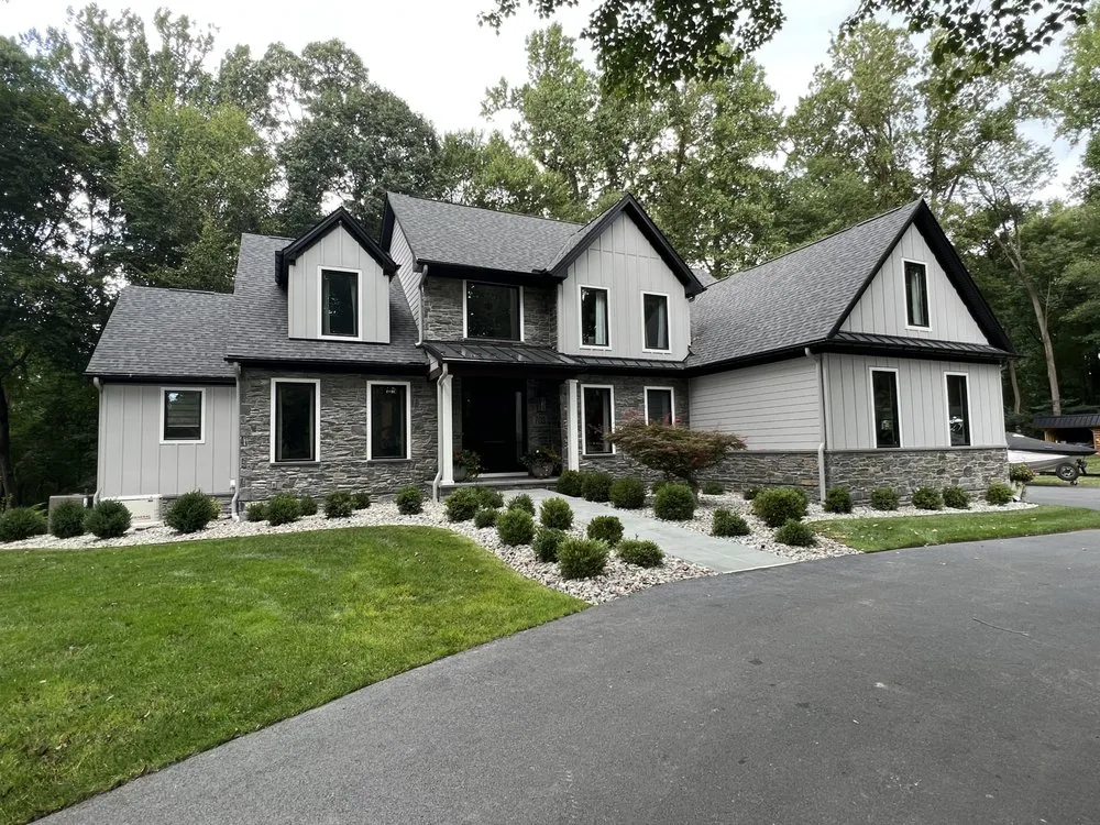 Slide of Five Star Contractors