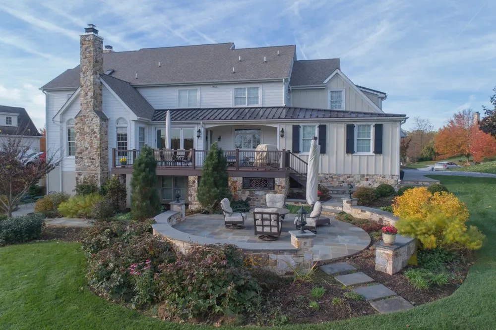 Slide of Five Star Contractors