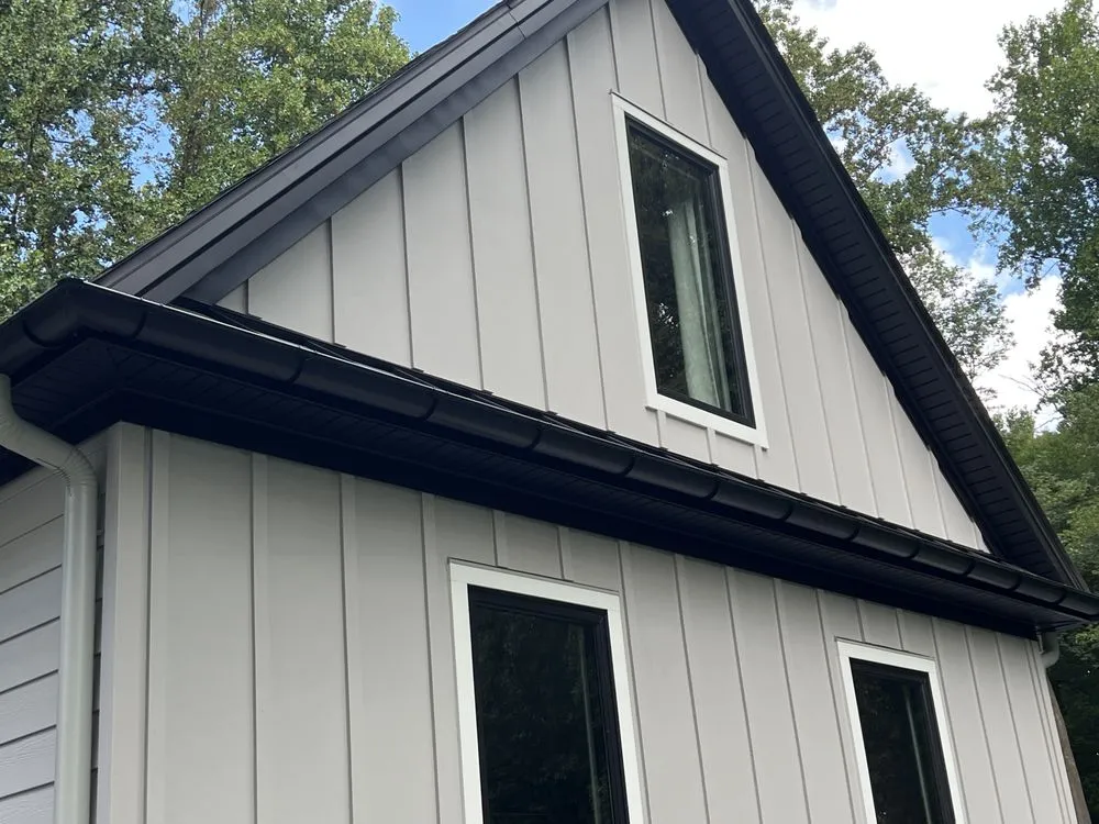 Slide of Five Star Contractors