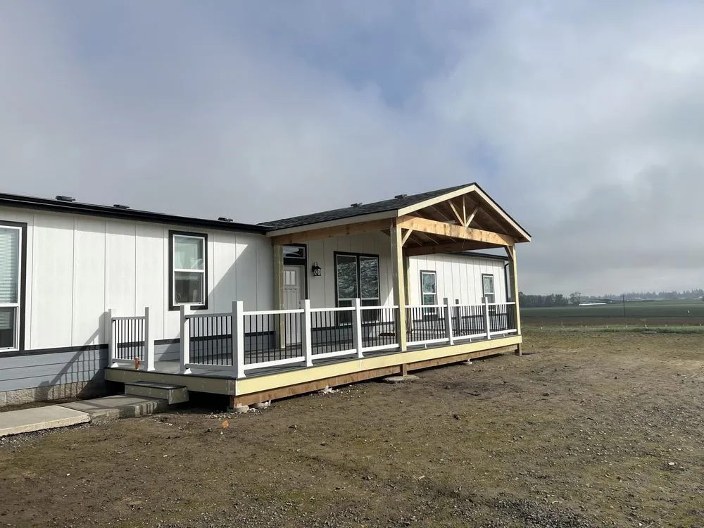 Slide of Five Star Exteriors